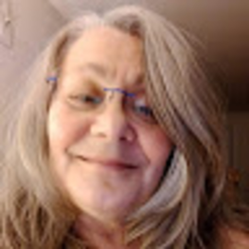 Meet your Posher, Vikki